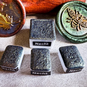 Handgemachte Aquarellfarbe „Nacht“